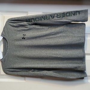 Under Armour Shirt youth medium